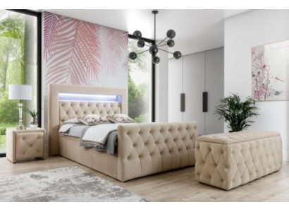 Beige set da camera Chesterfield con letto, pouf e 2 comodini.