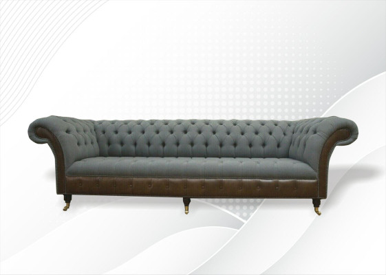 Chesterfield 4 posti in tessuto grigio, design soggiorno, divano imbottito grande in tessuto.